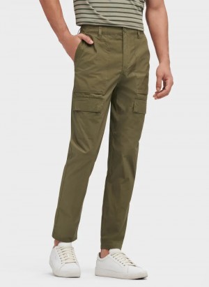 Olive Men's Dkny Slim Fit Cargo Pants | 721GMHNFD