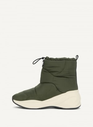 Olive Women's Dkny Puffy Wedge Boots | 367HGDUQS