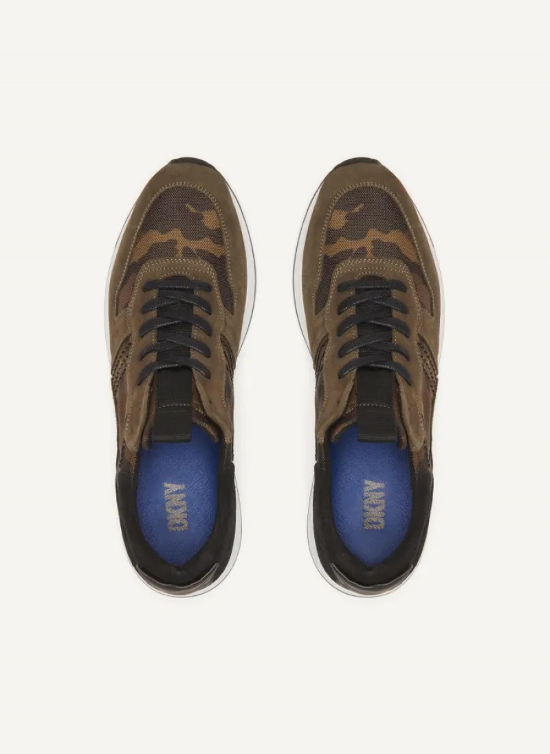 Camouflage Men's Dkny Camo Runner Sneakers | 317UDVFXR
