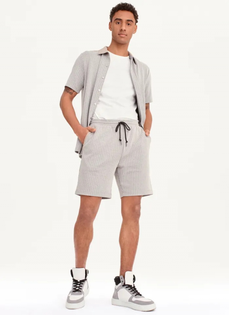 Khaki Men's Dkny Novelty Knit Pull On Shorts | 694NVULKF