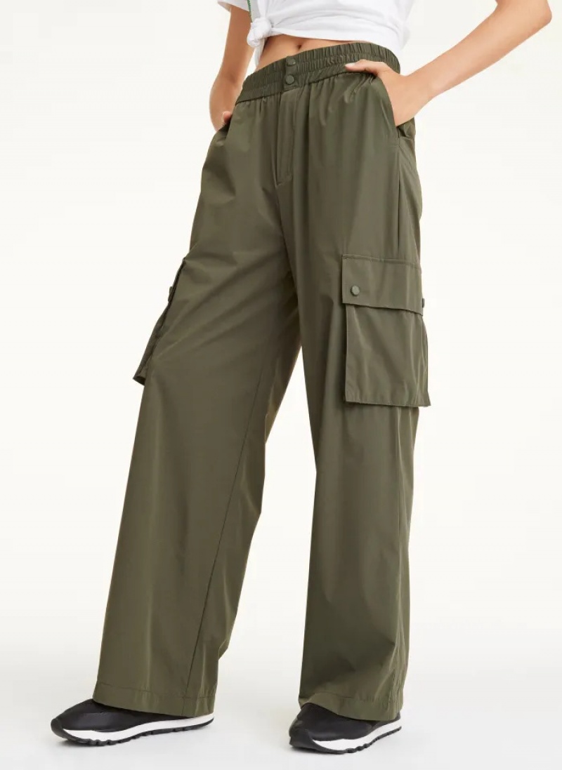 Olive Women\'s Dkny Cargo Pants | 645DAPYZM